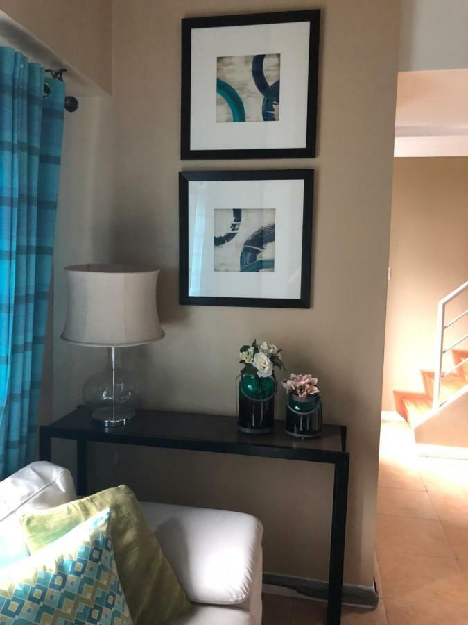 Loft Condo Beside Shangri-La Fort Manila Zewnętrze zdjęcie